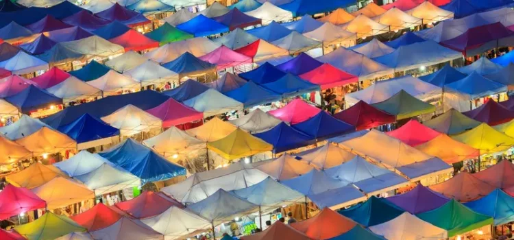 Gdzie znajdują zastosowanie namioty handlowe?